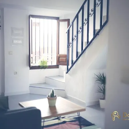 Apartment Duplex With Wifi And Air Conditioning In