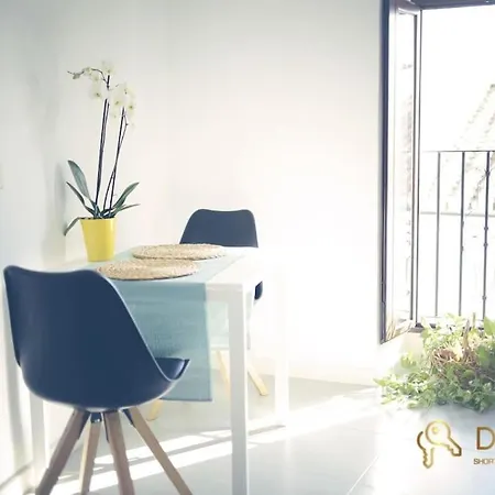 Duplex With Wifi And Air Conditioning In Apartment